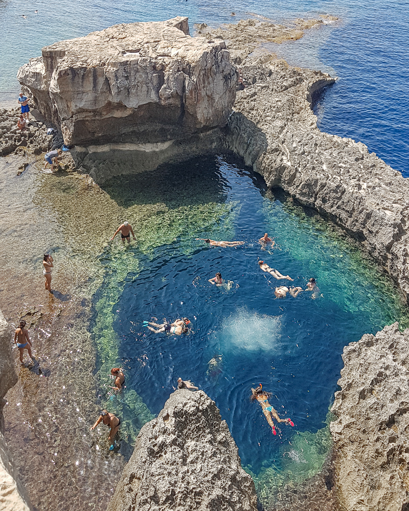 piscina naturale a Dwejra, sull'isola di Gozo