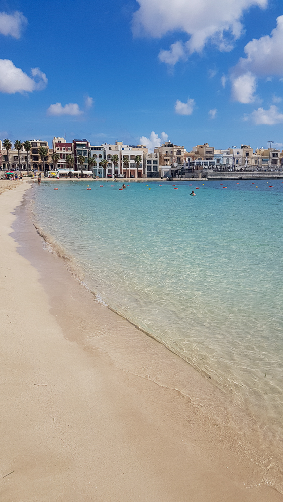 spiaggia urbana di Birzebbugia, Malta
