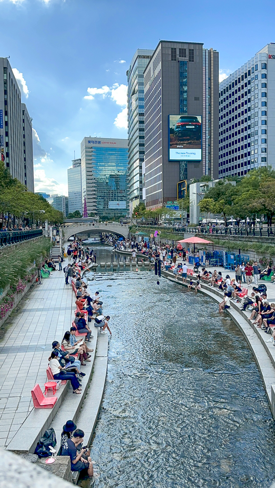 Cheonggyecheon stream, Seoul